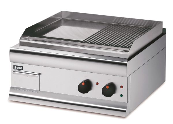 Lincat Silverlink 600 Electric Counter-top Griddle - Twin Zone - Half-Ribbed Plate - Extra Power - W 600 mm - 5.6 kW